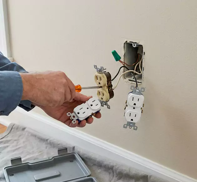 Professional Outlet Replacement: Your Local Swap-Out Team in Helena, AL